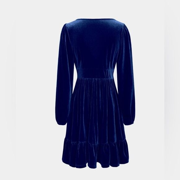 Halara Everyday Deep V Neck Long Sleeve Ruffled Hem
Velvet Mini Dress Xs NWT - Picture 2 of 12